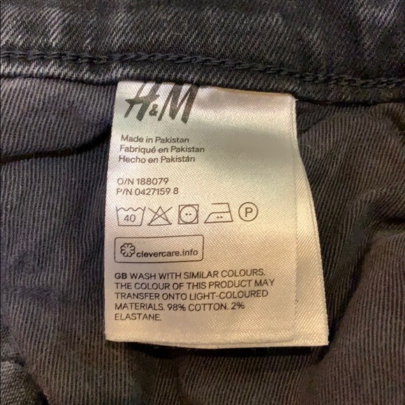 H&M ripped jeans - Picture 4 of 4